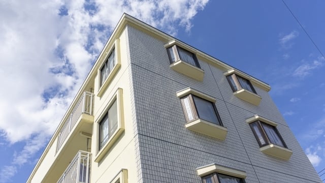 ネット会社と防犯カメラ遠隔確認への切替で月額費用削減！